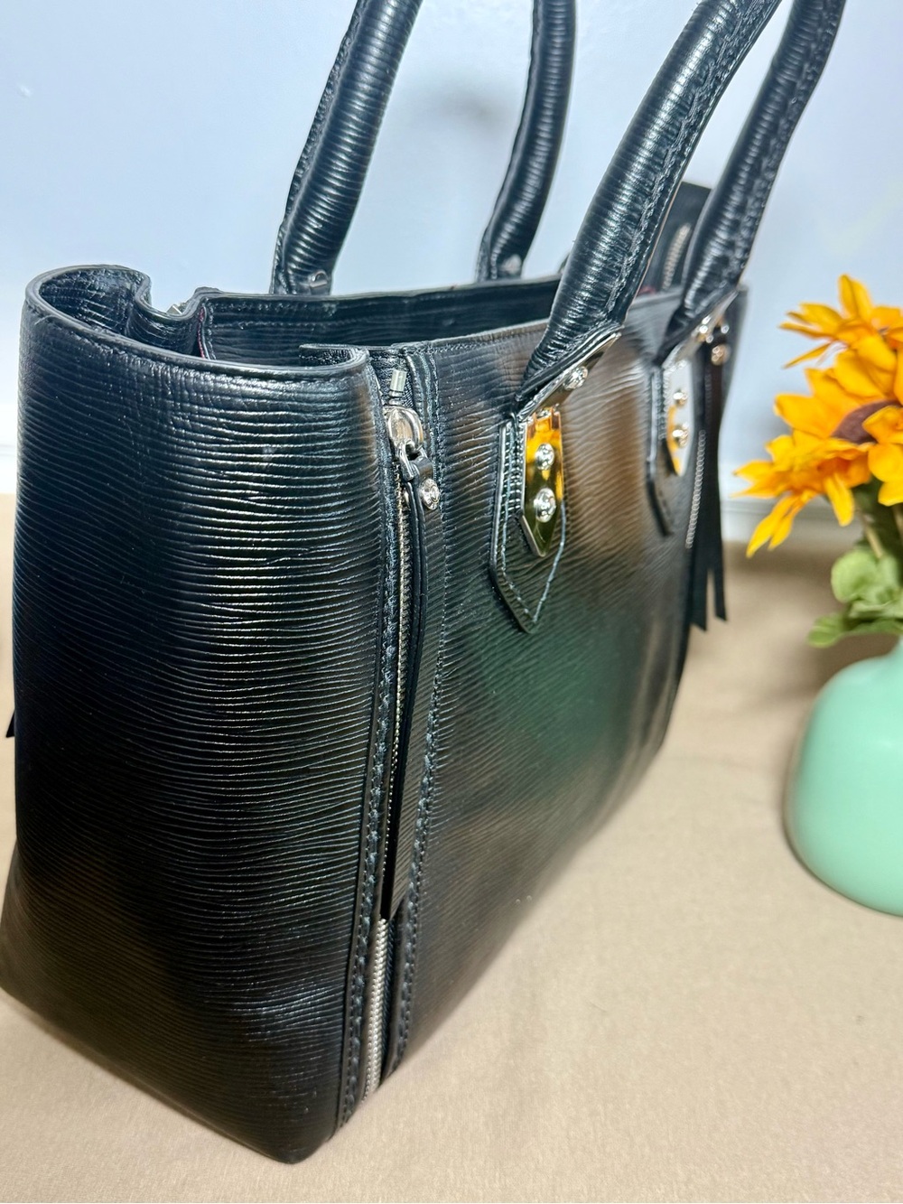 Rare Henri Bendel A-List Satchel – Black Embossed Leather | Zipper Expansion - Picture 2 of 10